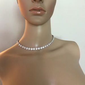 NWOT Swarovski necklace